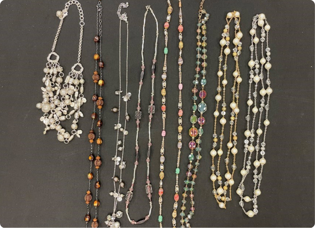 8 Different Necklaces